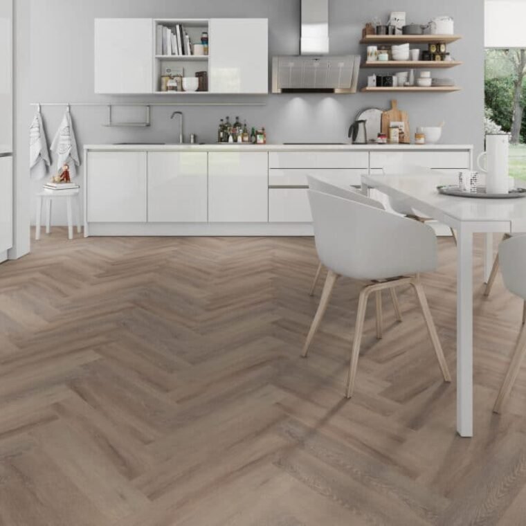 LVLnine Cerused Oak Dark Natural Herringbone